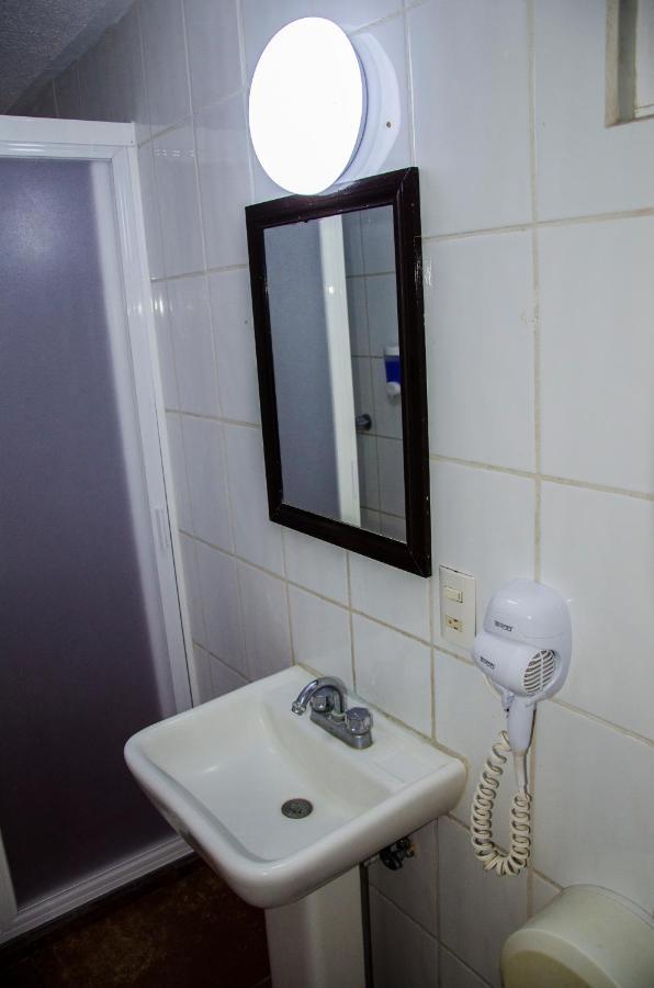 Hotel Tecnologico เกเรตาโร ภายนอก รูปภาพ