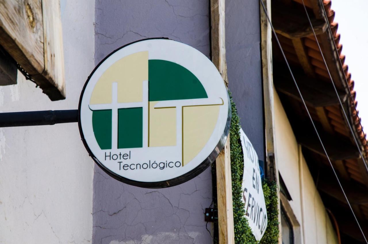 Hotel Tecnologico เกเรตาโร ภายนอก รูปภาพ