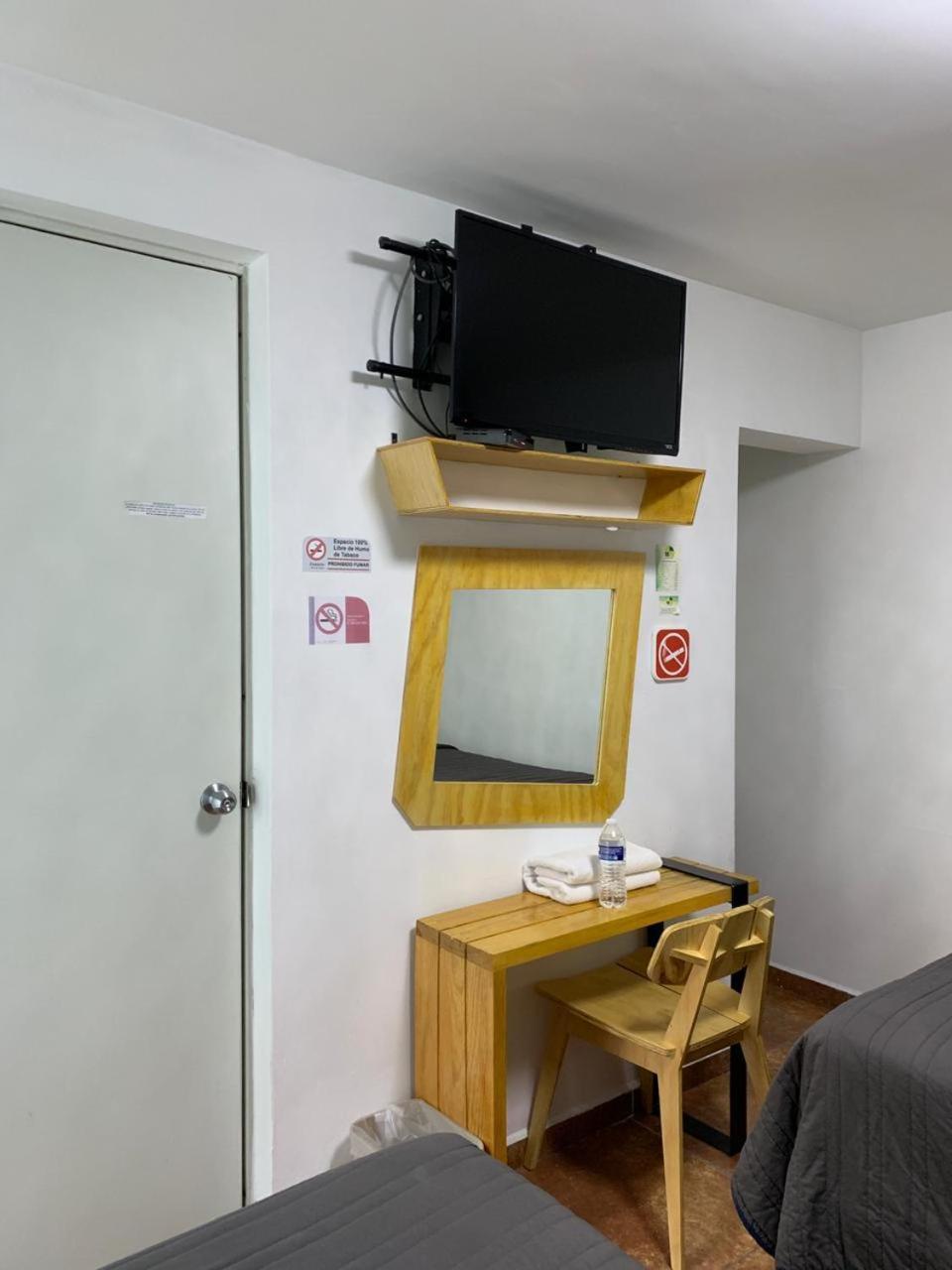 Hotel Tecnologico เกเรตาโร ภายนอก รูปภาพ